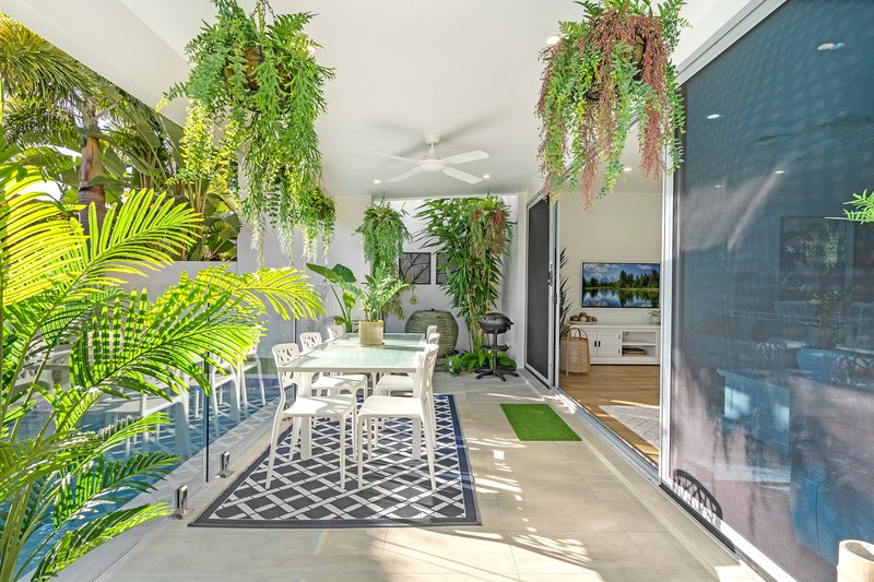 Photo - 1/7 Esther Place, Surfers Paradise QLD 4217 - Image 7