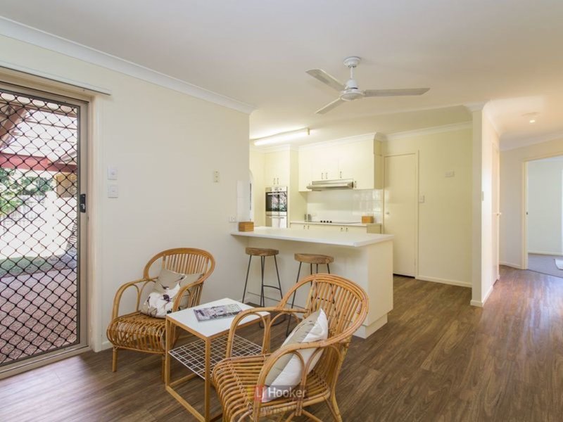 Photo - 17 Ethion Drive, Regents Park QLD 4118 - Image 6