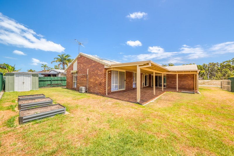 Photo - 17 Fairway Avenue, Woorim QLD 4507 - Image 19