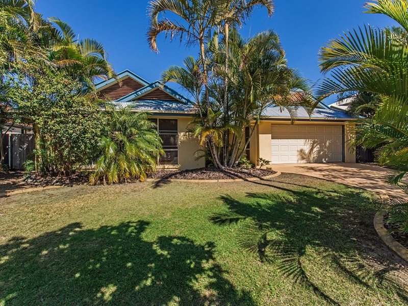 Photo - 17 Fantail Place, Twin Waters QLD 4564 - Image 5