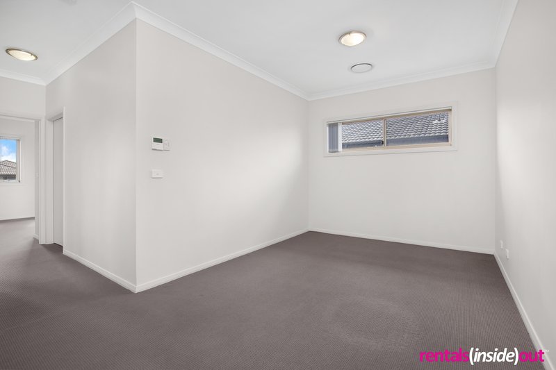 Photo - 17 Farmington Street, Box Hill NSW 2765 - Image 5