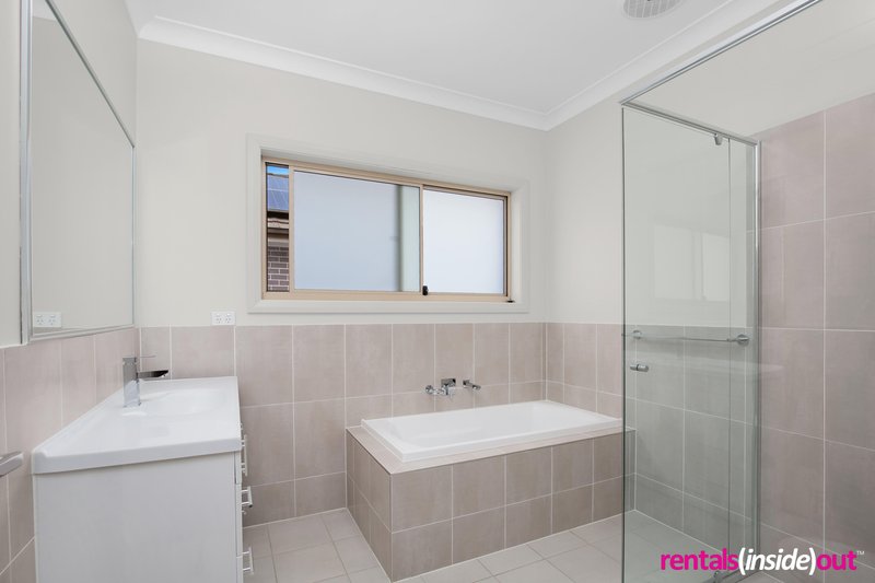 Photo - 17 Farmington Street, Box Hill NSW 2765 - Image 10