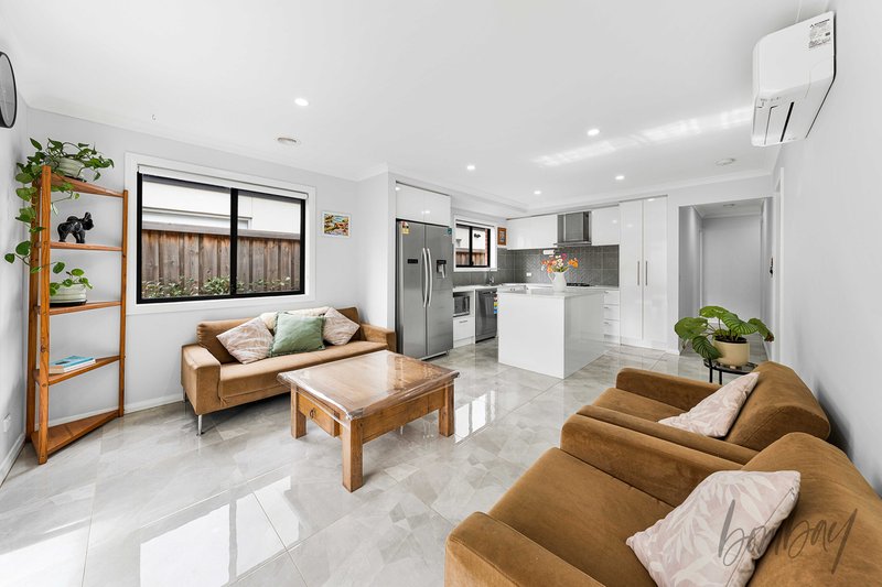 Photo - 17 Feedwater Road, Donnybrook VIC 3064 - Image 5