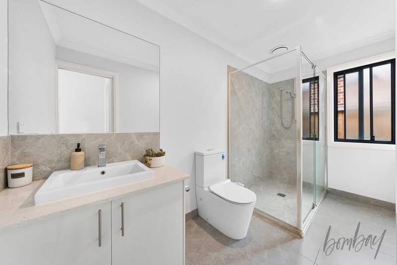 Photo - 17 Feedwater Road, Donnybrook VIC 3064 - Image 13