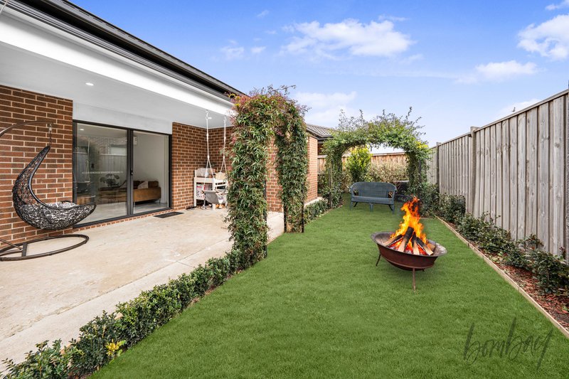 Photo - 17 Feedwater Road, Donnybrook VIC 3064 - Image 15