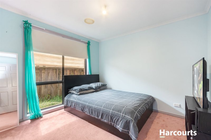 Photo - 17 Ferncroft Court, Berwick VIC 3806 - Image 7