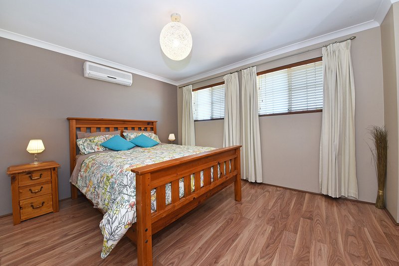 Photo - 17 Ferndale Corner, Mindarie WA 6030 - Image 16