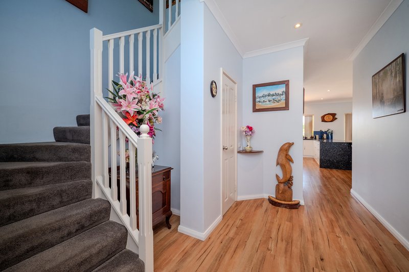 Photo - 17 Ferndale Corner, Mindarie WA 6030 - Image 3