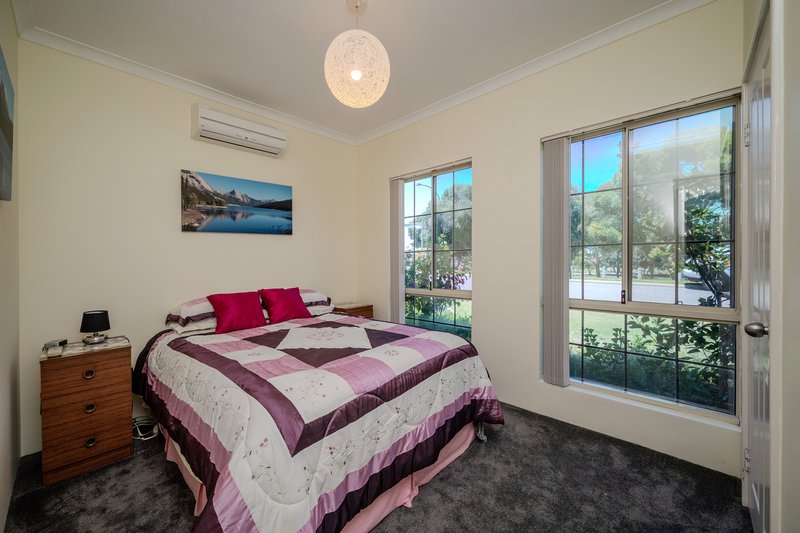 Photo - 17 Ferndale Corner, Mindarie WA 6030 - Image 4