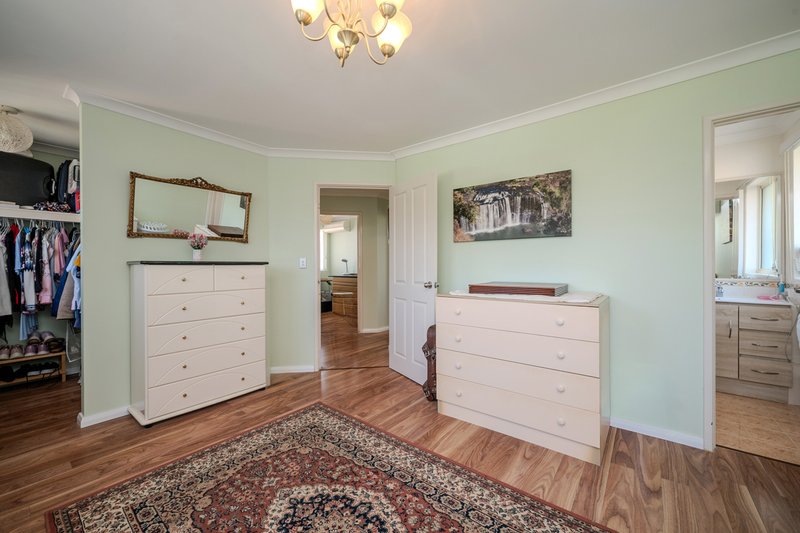 Photo - 17 Ferndale Corner, Mindarie WA 6030 - Image 15