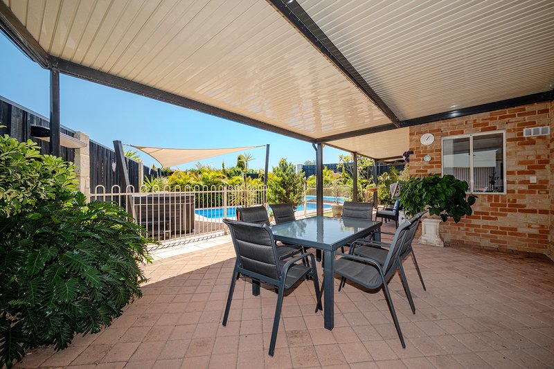 Photo - 17 Ferndale Corner, Mindarie WA 6030 - Image 24