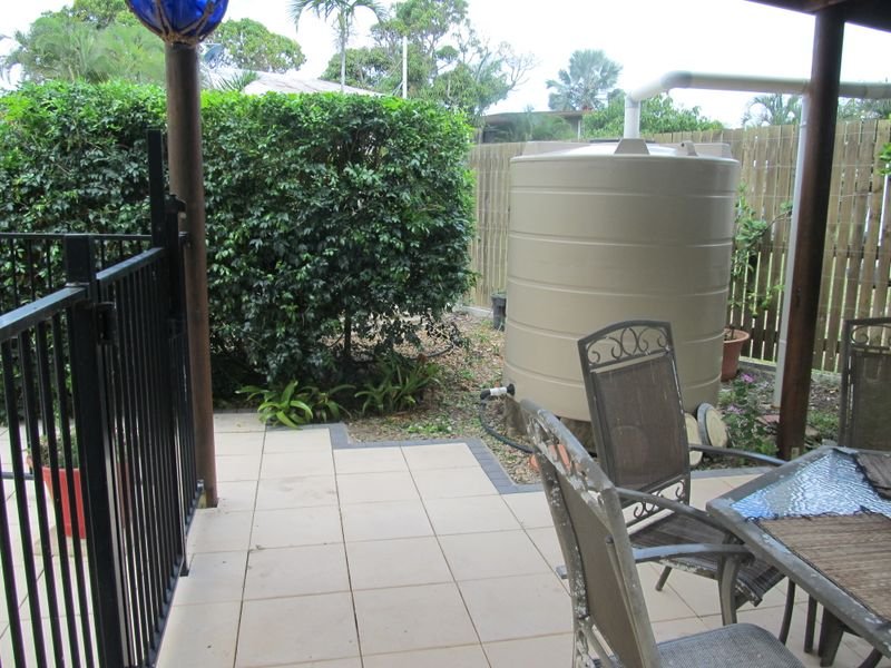 Photo - 17 Field Street, Bowen QLD 4805 - Image 18