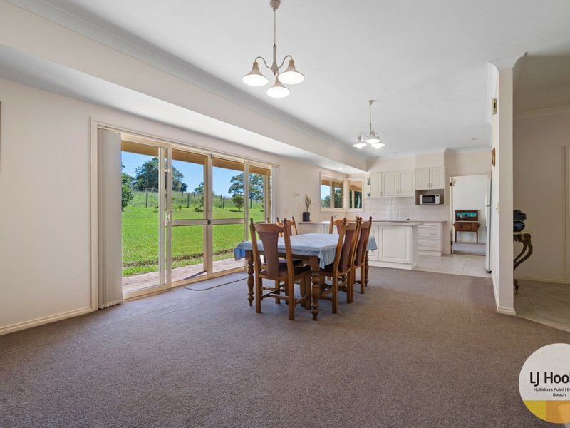Photo - 17 Figtree Drive, Diamond Beach NSW 2430 - Image 3
