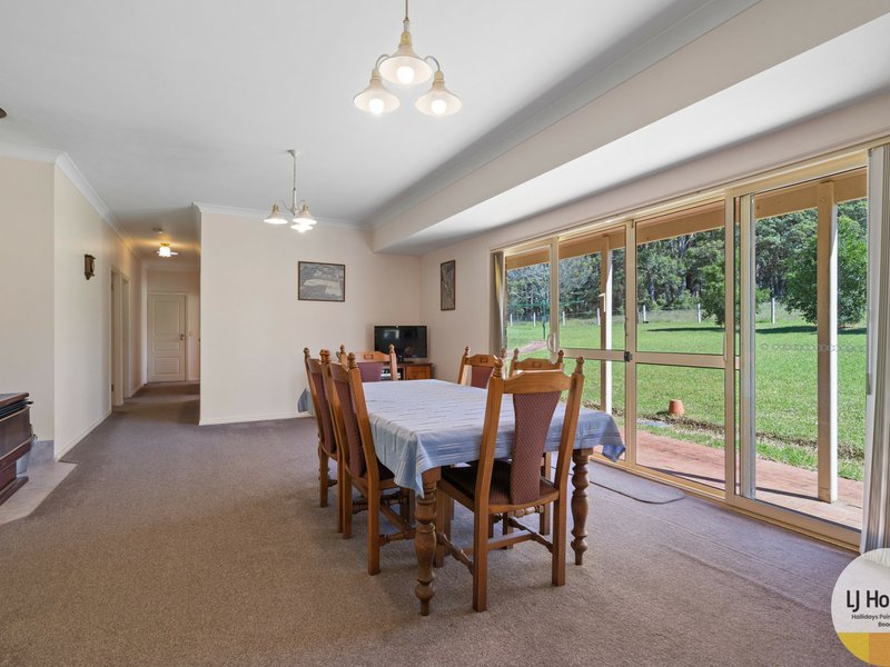 Photo - 17 Figtree Drive, Diamond Beach NSW 2430 - Image 5