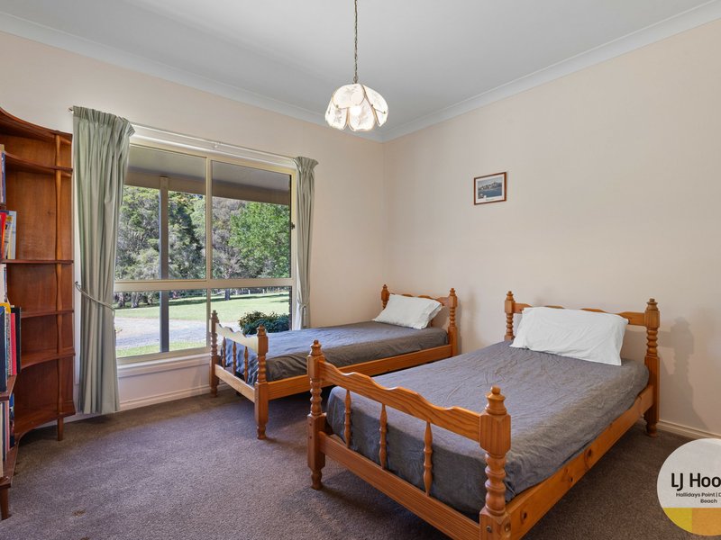 Photo - 17 Figtree Drive, Diamond Beach NSW 2430 - Image 11