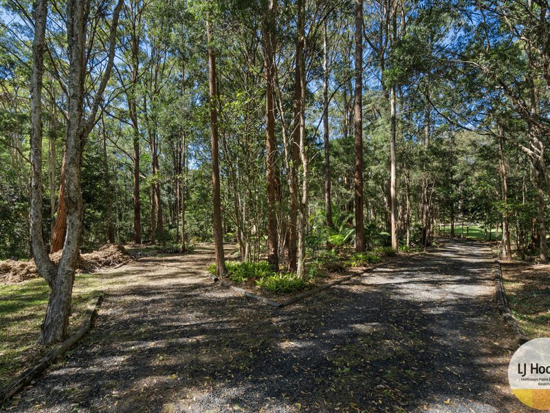 Photo - 17 Figtree Drive, Diamond Beach NSW 2430 - Image 16
