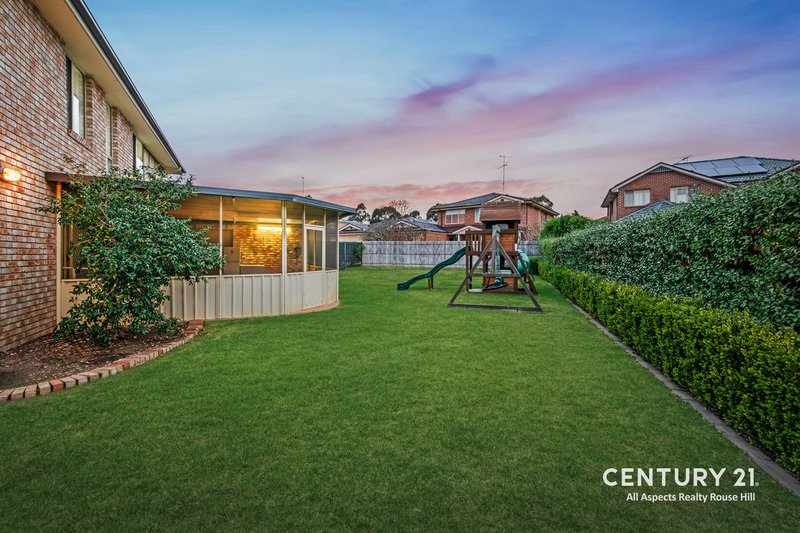 Photo - 17 Fingleton Close, Rouse Hill NSW 2155 - Image 2