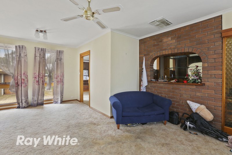 Photo - 17 Fiona Avenue, Corio VIC 3214 - Image 3