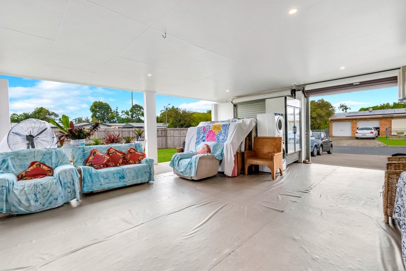 Photo - 17 Fishburn Street, Bentley Park QLD 4869 - Image 10