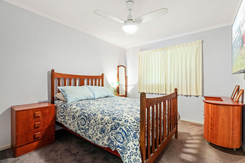 Photo - 17 Foedera Crescent, Tewantin QLD 4565 - Image 12