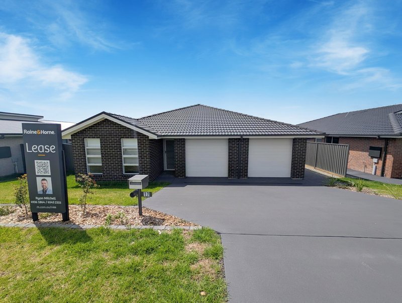 Photo - 17 Font Hill Drive, Farley NSW 2320 - Image 15