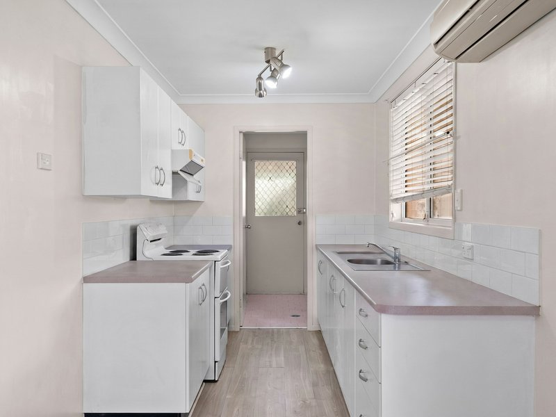 Photo - 17 Forest Grove, Taree NSW 2430 - Image 4