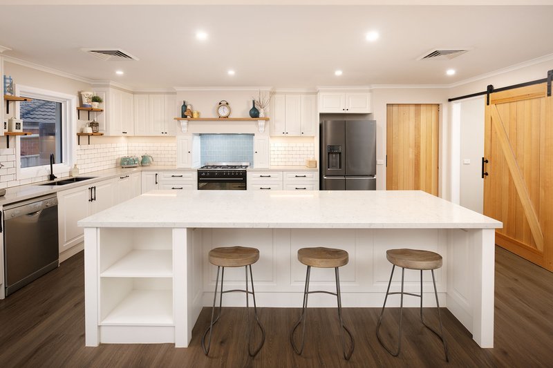 Photo - 17 Foxglove Terrace, Baranduda VIC 3691 - Image 6