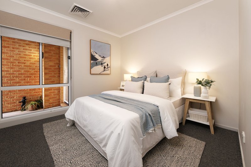 Photo - 17 Foxglove Terrace, Baranduda VIC 3691 - Image 12