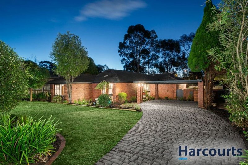 17 Freshfield Avenue, Wantirna VIC 3152