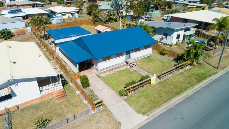 Photo - 17 Fuljames Street, Proserpine QLD 4800 - Image 3