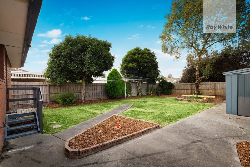 Photo - 17 Gael Court, Mernda VIC 3754 - Image 5