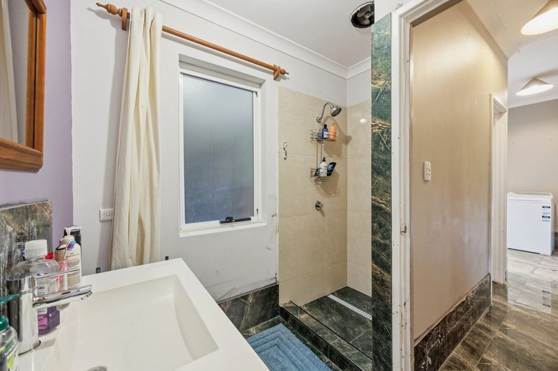 Photo - 17 Galaxy Court, Alexander Heights WA 6064 - Image 18