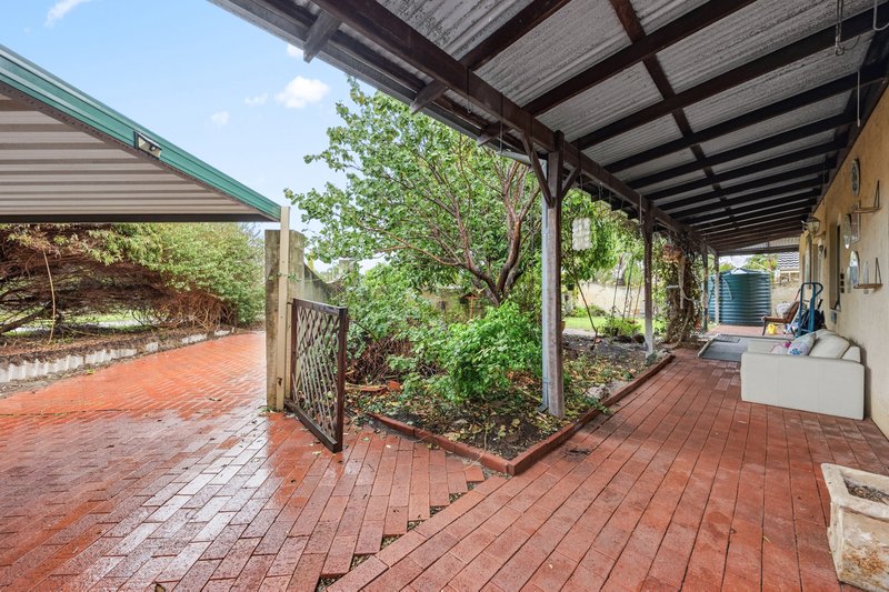 Photo - 17 Galaxy Court, Alexander Heights WA 6064 - Image 32