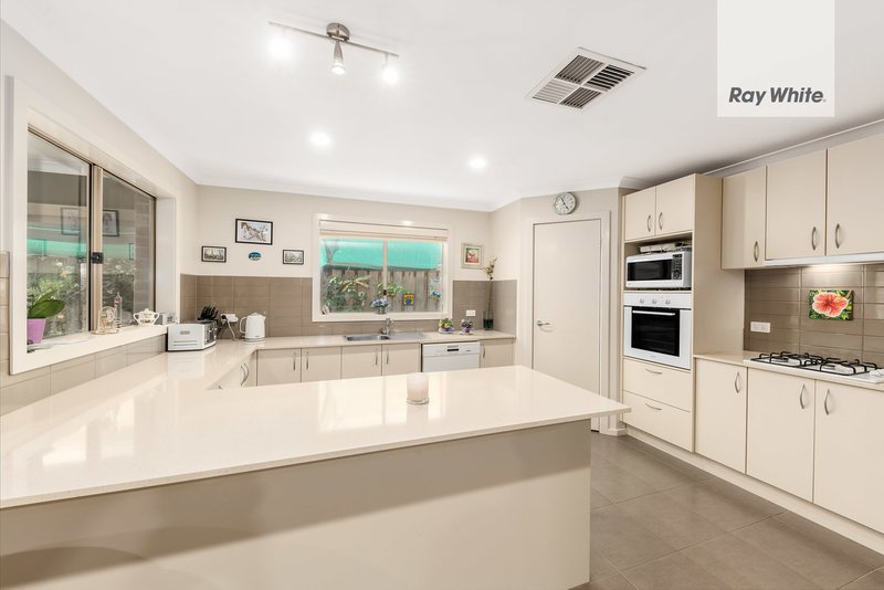 Photo - 17 Gander Street, Doreen VIC 3754 - Image 3