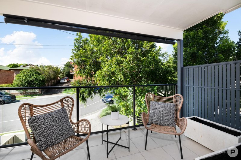 Photo - 17 Garden Terrace, Newmarket QLD 4051 - Image 12