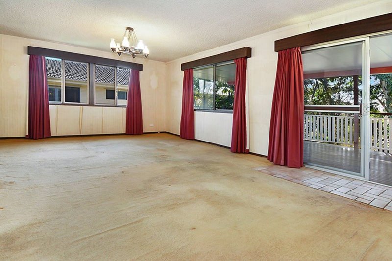 Photo - 17 Gawain Rd , Bracken Ridge QLD 4017 - Image 4