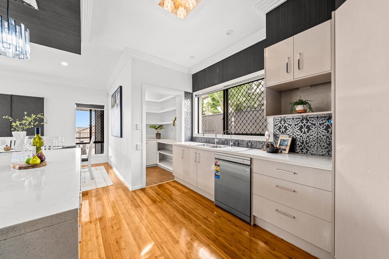 Photo - 17 Gebacri Road, Underwood QLD 4119 - Image 5