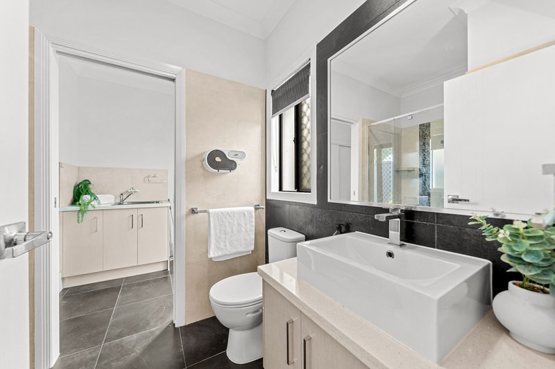 Photo - 17 Gebacri Road, Underwood QLD 4119 - Image 12
