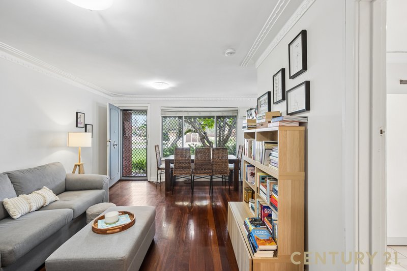 Photo - 17 Gemini Way, Carlisle WA 6101 - Image 3