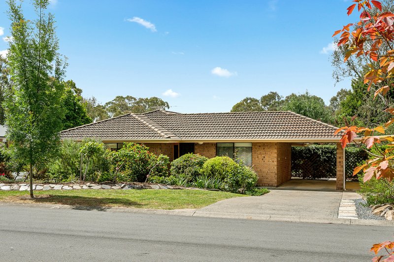 17 Gilbert Road, Mount Barker SA 5251