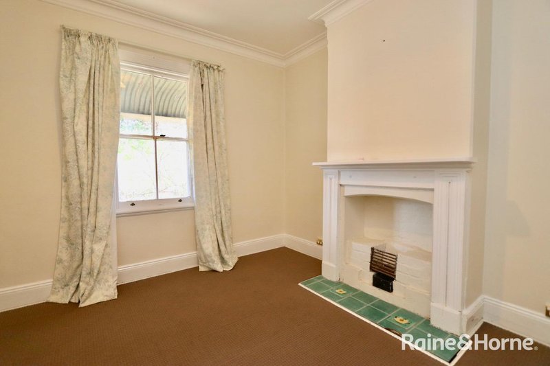 Photo - 17 Gilmour Street, Kelso NSW 2795 - Image 7