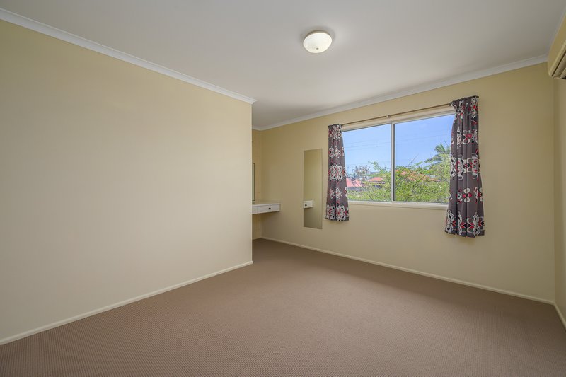 Photo - 1/7 Glenlyon Street, Gladstone Central QLD 4680 - Image 10