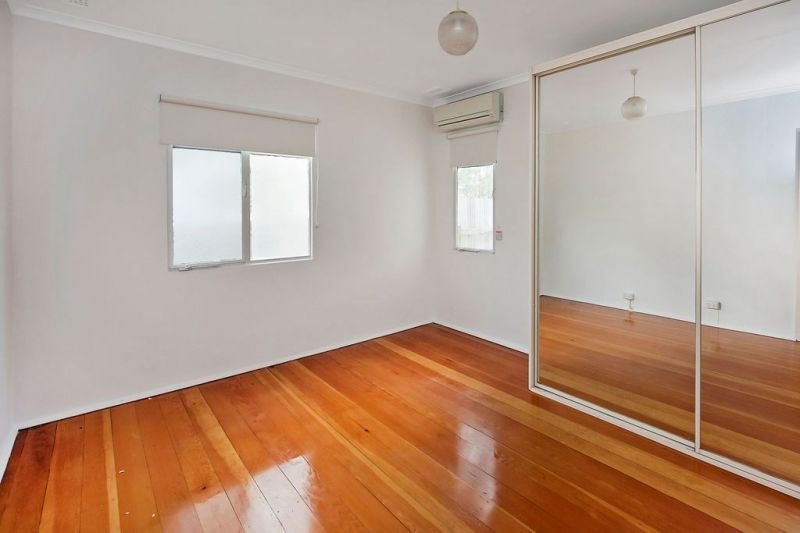 Photo - 1/7 Glover Street, Heidelberg Heights VIC 3081 - Image 7