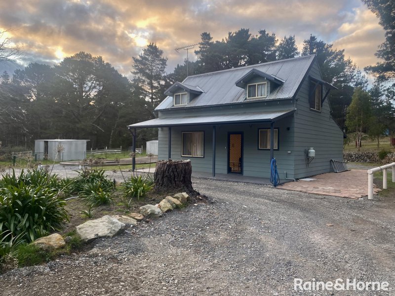 Photo - 17 Gold Field Road, Tallong NSW 2579 - Image 1