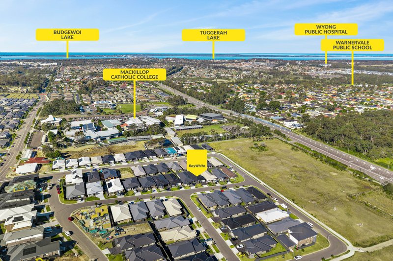 Photo - 17 Goldsmith Street, Woongarrah NSW 2259 - Image 2