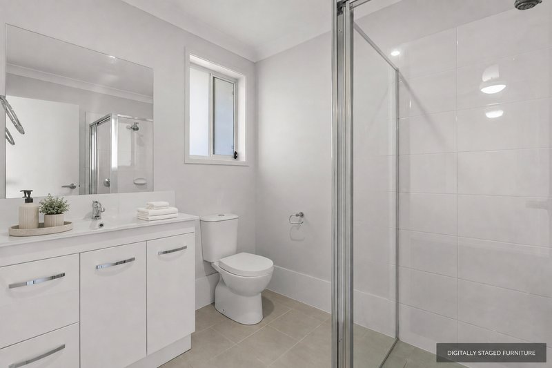 Photo - 17 Goldsmith Street, Woongarrah NSW 2259 - Image 7