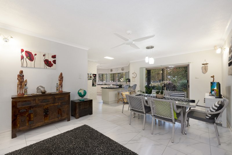 Photo - 17 Golf Links Drive, Kirwan QLD 4817 - Image 5