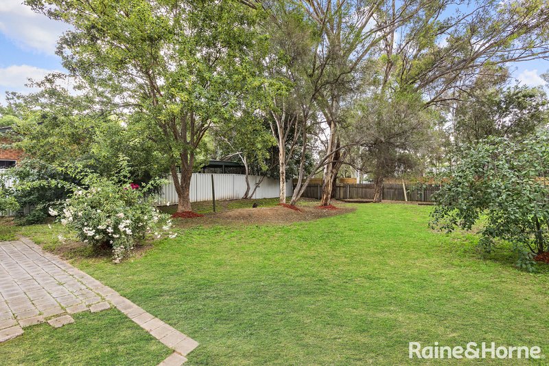 Photo - 17 Gosman Close, Oxley ACT 2903 - Image 12