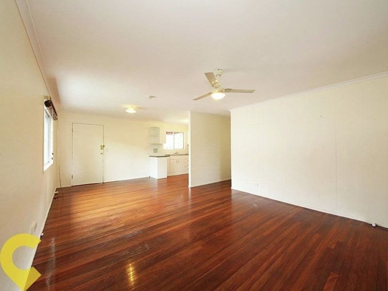 Photo - 17 Grace St , Scarborough QLD 4020 - Image 3