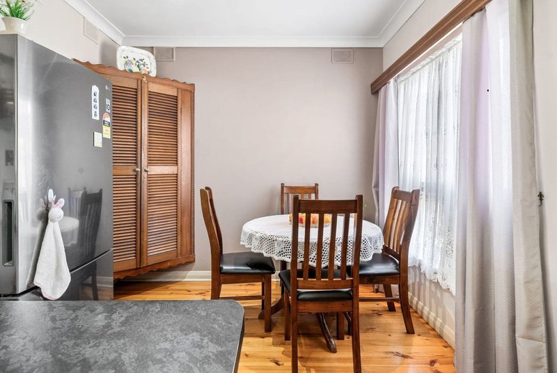 Photo - 17 Graham Avenue, Hackham SA 5163 - Image 7
